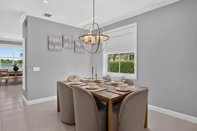 1038 Lavender Cir, Weston, FL 33327 - Photo 11
