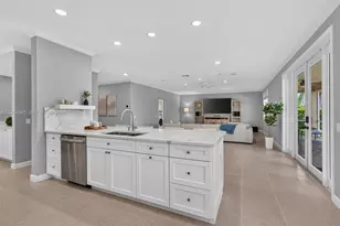 1038 Lavender Cir, Weston, FL 33327 - Photo 11