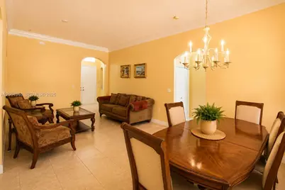 14261 SW 28th St, Miami, FL 33175 - Photo 5