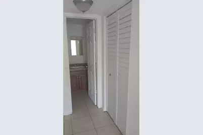 3610 NW 21st St #313, Lauderdale Lakes, FL 33311 - Photo 9