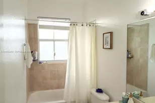 1001 NE 208th St, Miami, FL 33179 - Photo 23