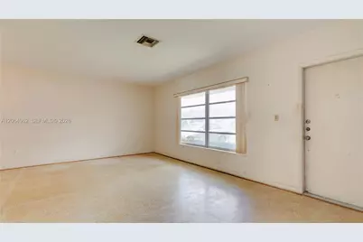 1730 SW 97th Pl, Miami, FL 33165 - Photo 15