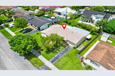 1730 SW 97th Pl, Miami, FL 33165 - Photo 3