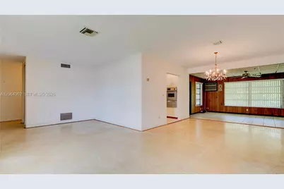 1730 SW 97th Pl, Miami, FL 33165 - Photo 17