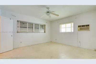 1730 SW 97th Pl, Miami, FL 33165 - Photo 33