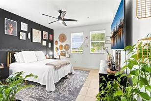 1075 SW 147th Ave, Pembroke Pines, FL 33027 - Photo 21