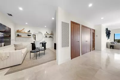 701 Valencia Ave #403, Coral Gables, FL 33134 - Photo 19