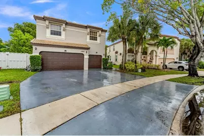 15887 NW 11th St, Pembroke Pines, FL 33028 - Photo 23