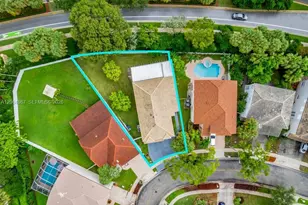 15887 NW 11th St, Pembroke Pines, FL 33028 - Photo 63