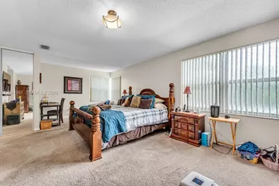 15887 NW 11th St, Pembroke Pines, FL 33028 - Photo 27
