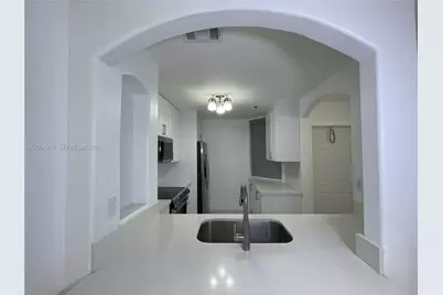905 NW 82nd Ave #111-B, Miami, FL 33126 - Photo 9