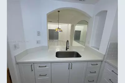 905 NW 82nd Ave #111-B, Miami, FL 33126 - Photo 3