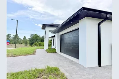 705 Colyer St E, Lehigh Acres, FL 33974 - Photo 9