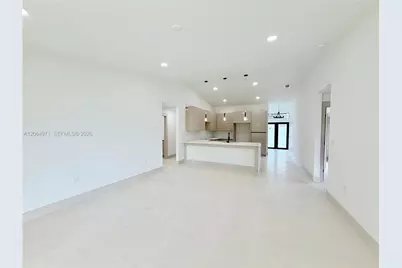 705 Colyer St E, Lehigh Acres, FL 33974 - Photo 29
