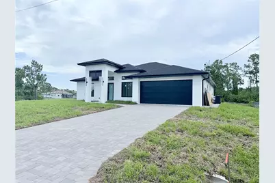 705 Colyer St E, Lehigh Acres, FL 33974 - Photo 3