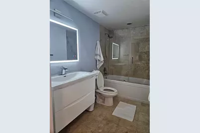 350 S Miami Ave #2714, Miami, FL 33130 - Photo 39