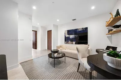 701 Valencia Ave #405, Coral Gables, FL 33134 - Photo 17