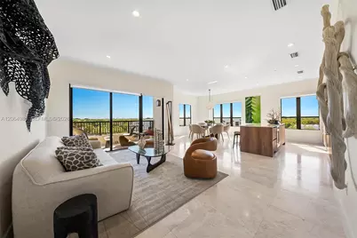 701 Valencia Ave #405, Coral Gables, FL 33134 - Photo 5