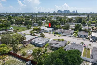 1004 SW 24th Ave, Fort Lauderdale, FL 33312 - Photo 3