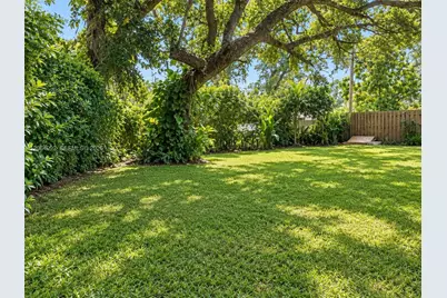 [Address not provided], Hollywood, FL 33021 - Photo 11