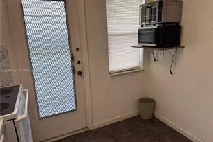950 Hillcrest Dr, Hollywood, FL 33021 - Photo 3
