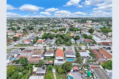 451 E 37th St, Hialeah, FL 33013 - Photo 39