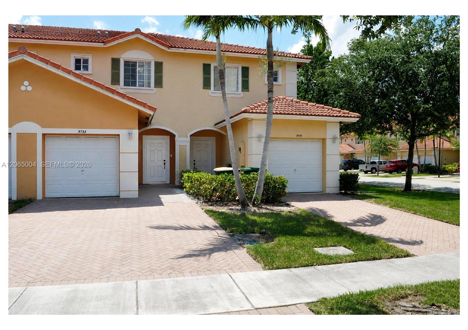 5733 Tuscany Way - 5733 Tuscany Way, Tamarac, FL 33321 Luxury Property | Jose Angel Pina