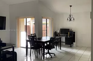 6547 NW 170th Terrace, Hialeah, FL 33015 - Photo 11