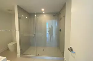 13800 Highland Dr, North Miami Beach, FL 33181 - Photo 7