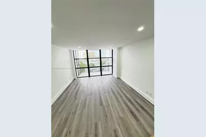 800 Parkview Dr #502, Hallandale Beach, FL 33009 - Photo 15