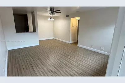 1006 Twin Lakes Dr #20-E, Coral Springs, FL 33071 - Photo 1