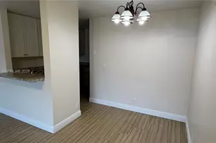 1006 Twin Lakes Dr, Coral Springs, FL 33071 - Photo 17