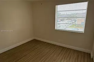 1006 Twin Lakes Dr, Coral Springs, FL 33071 - Photo 29