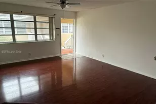 1032 Twin Lakes Dr, Coral Springs, FL 33071 - Photo 3