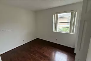 1032 Twin Lakes Dr, Coral Springs, FL 33071 - Photo 19