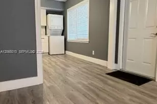820 SE 12th St, Fort Lauderdale, FL 33316 - Photo 9