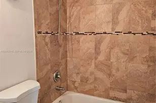 6535 W 27th Ct, Hialeah, FL 33016 - Photo 3