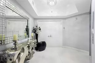 2711 S Ocean Dr, Hollywood, FL 33019 - Photo 21