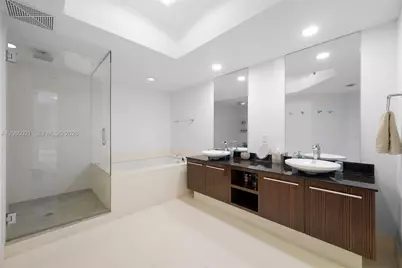 2711 S Ocean Dr #902, Hollywood, FL 33019 - Photo 11