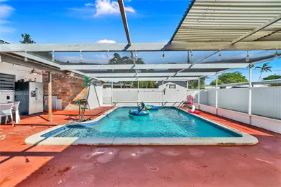 10100 Nicaragua Dr, Cutler Bay, FL 33189 - Photo 5