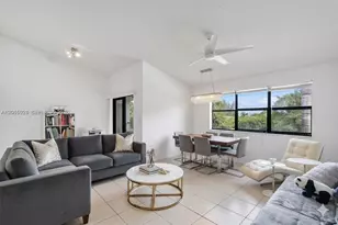 610 S Park Rd, Hollywood, FL 33021 - Photo 1