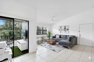 610 S Park Rd, Hollywood, FL 33021 - Photo 3