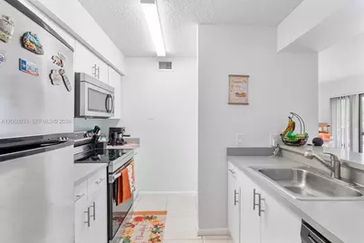 510 S Park Rd #25-10, Hollywood, FL 33021 - Photo 7