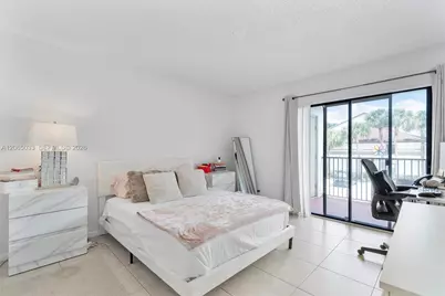 510 S Park Rd #25-10, Hollywood, FL 33021 - Photo 9