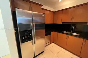 1605 Bay Rd, Miami Beach, FL 33139 - Photo 5