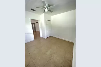 33 NW 87th St, El Portal, FL 33150 - Photo 9