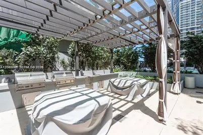 77 SE 5th St #2004, Miami, FL 33131 - Photo 27
