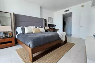 1750 N Bayshore Dr, Miami, FL 33132 - Photo 13