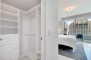 1080 Brickell Ave, Miami, FL 33131 - Photo 11