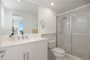 3001 S Ocean Dr, Hollywood, FL 33019 - Photo 13